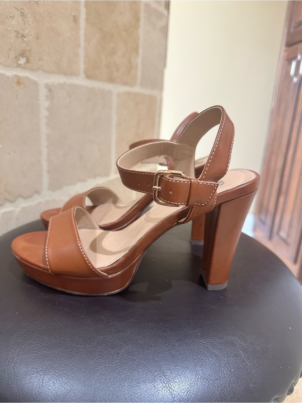 New York & Company Tan Platform Block Heel Sandals